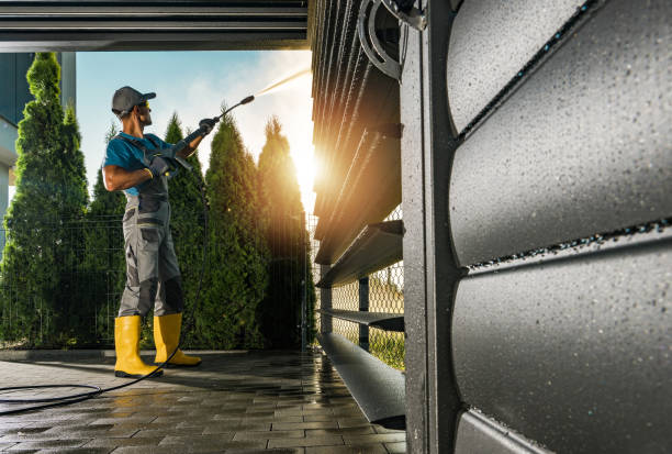 Best Roof Power Washing Services  in Richfield Springs, NY